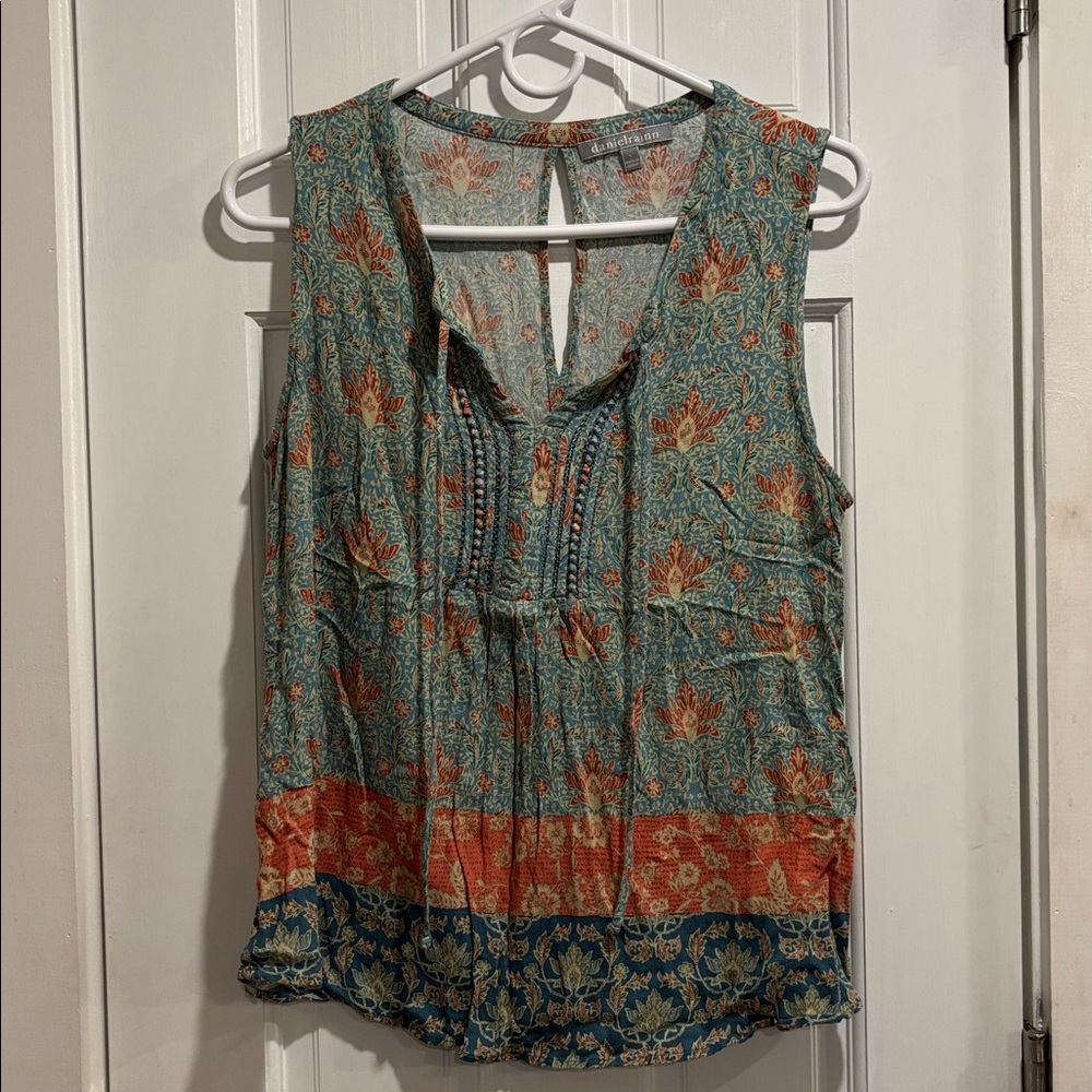 Daniel Rainn Blue and Red Floral Top